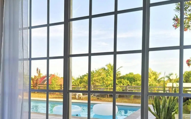 Villa Oneway avec piscine - 12 Pers