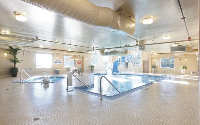 Olds Pomeroy Inn And Suites