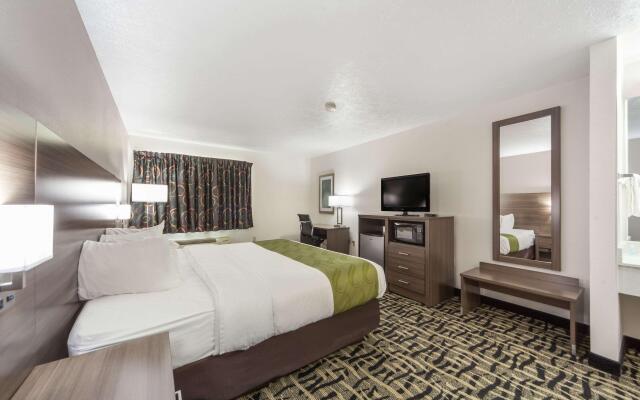 Quality Inn & Suites Omaha Chalco