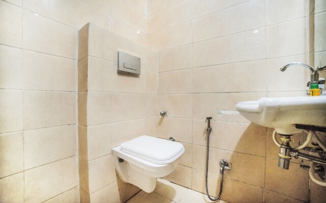 FabHotel Landmark Awadh