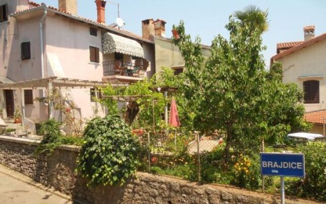 Guesthouse Kuća na šterne