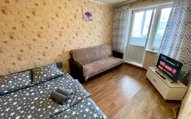 Апартаменты на улице Калининец 32