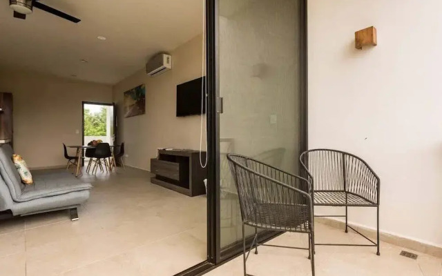 Studio W/private Pool Gym Relaxing Green Areas