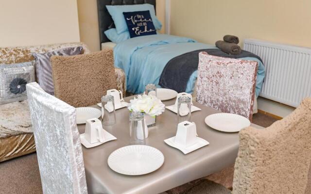 The Elm Wood Apartments
