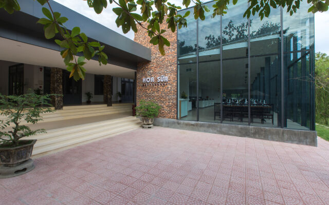 Thanh Tan Hot Springs By Fusion