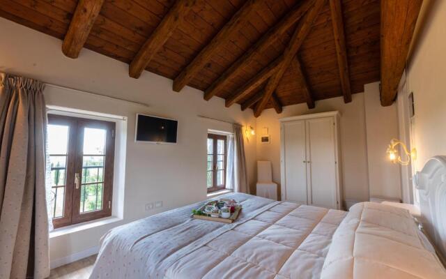 Casale in Collina