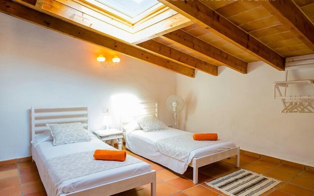 Villa With 3 Bedrooms in Manacor, With Wonderful Mountain View, Private Pool, Enclosed Garden - 20 km From the Beach