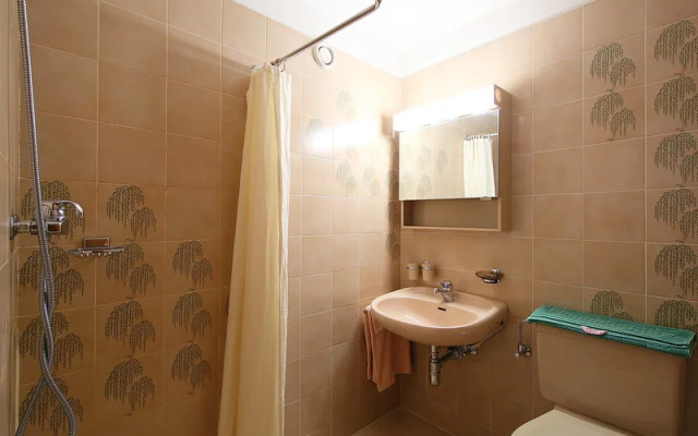 33-2 - One Bedroom