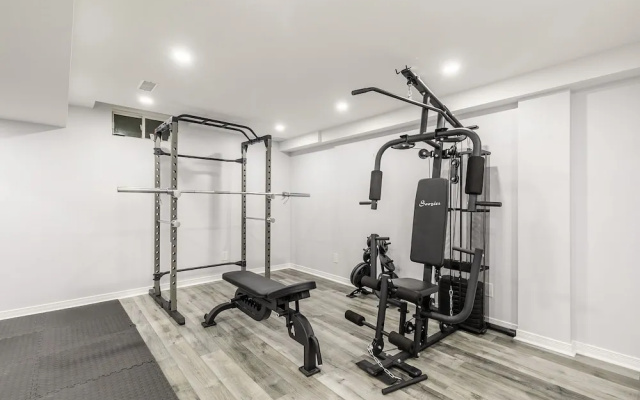 GLOBALSTAY. Modern 3-4 Bedroom Town