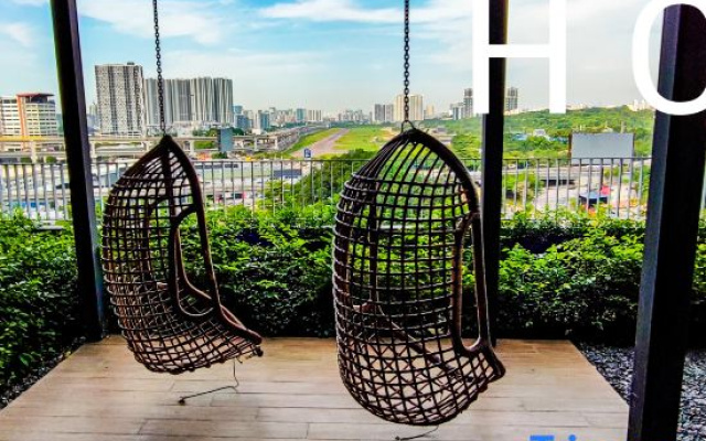 Luxury Balcony at Trion Kuala Lumpur by HCK