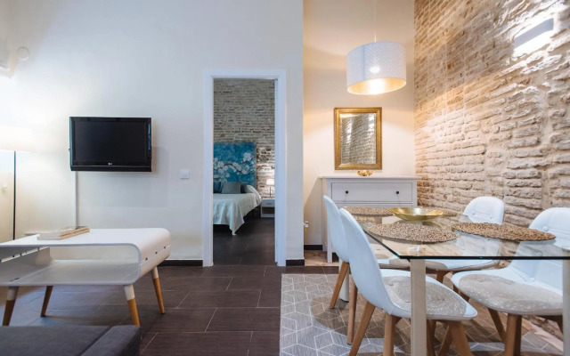 Cozy Apartment in House-Palace with Private Patio