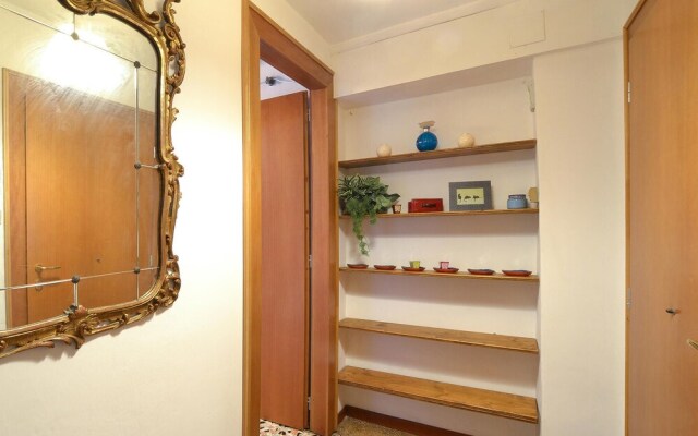 Nice Apartment in Venezia With 2 Bedrooms and Wifi