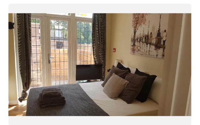 Amazing Studio Apartment in North East London