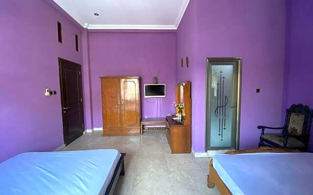 KoolKost Syariah near Plaza Marina (Minimum Stay 6 Nights)