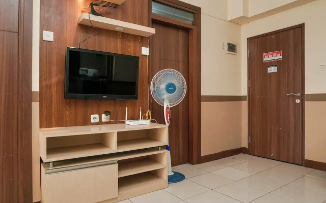 Homey and Compact 2BR Pluit Sea View Apartment