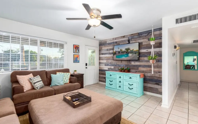 Sunset ASU Private Pool Updated Kitchen Baths
