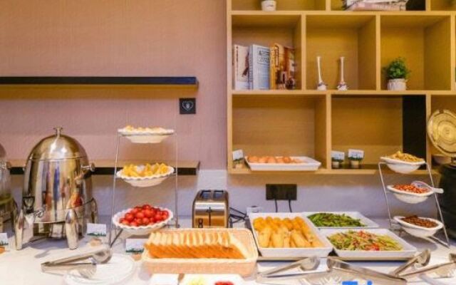 City Comfort Inn Hotel (Qiyang Yanjiang Road Xintiandi)