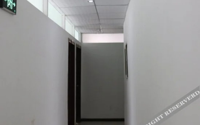 Longfei Hostel