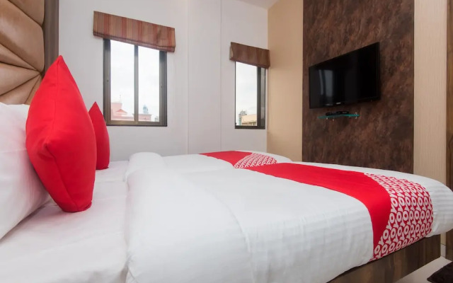 OYO 15519 Hotel Grand Residency
