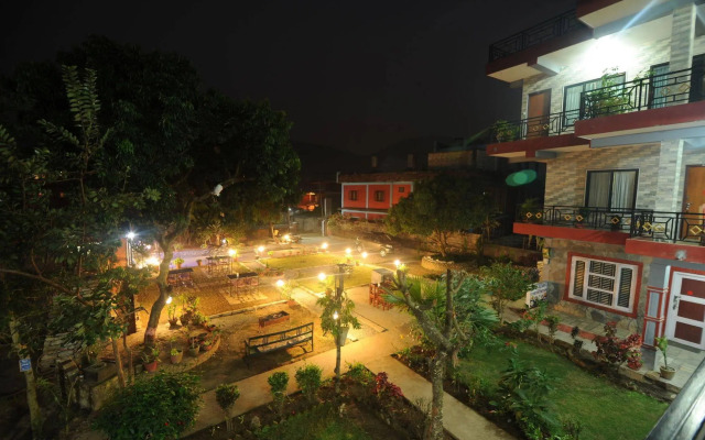 OYO 157 Hotel Sun Route
