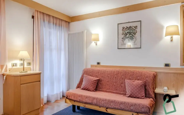 HOTIDAY Room Collection - Campitello