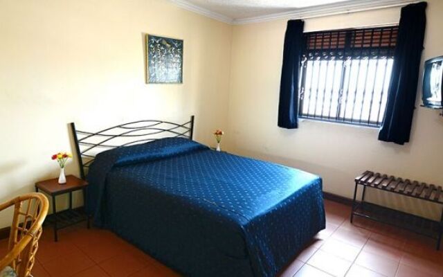 Tourist Hotel
