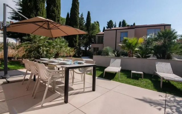 AdeLis Residence