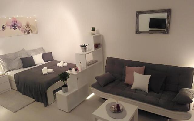 ANASTASIA-Apartment & Garage