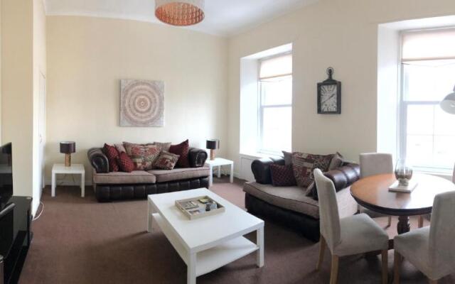 Arran Ferry Apartment