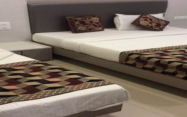 Room Maangta 133 - Kurla West