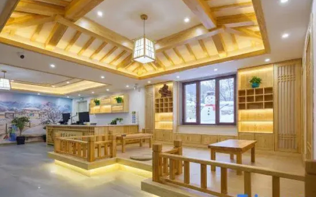 Xuerun Mingjia SKIWINTERTRAVELHOLID Hotel (Yabuli Ski Resort Branch