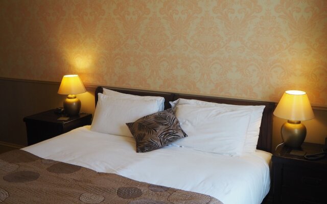 Meare Manor Guest house