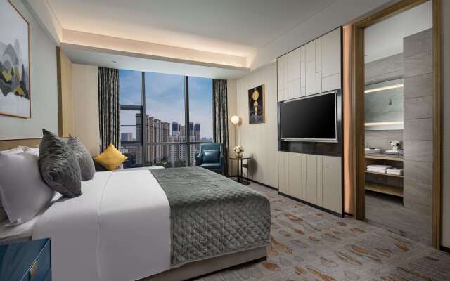 Ramada by Wyndham Luoyang Downtown