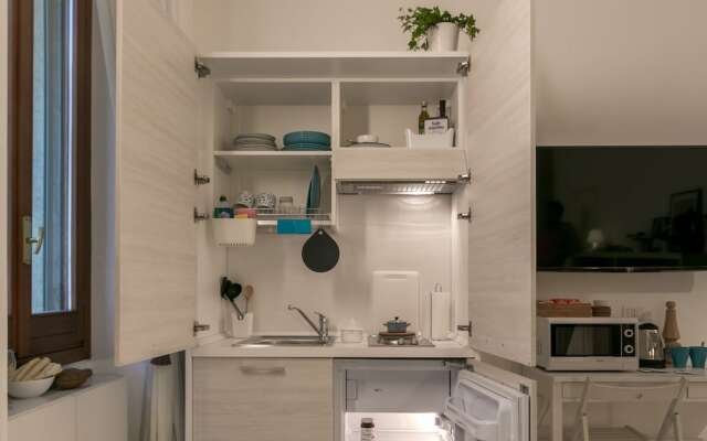 notaMi -  Next Stop - Central Station