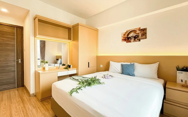 Elegant And Homey 3Br Apartment Sky House Bsd