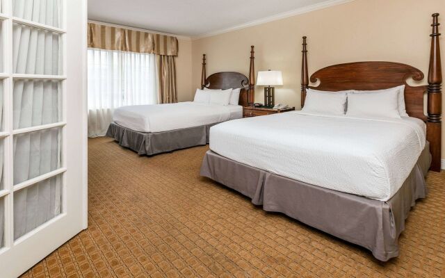 Richmond Inn & Suites-Baton Rouge