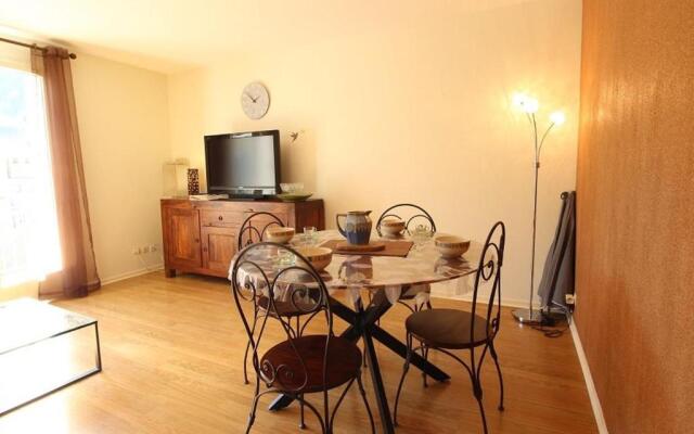 Appartement Bagnères-de-Luchon, 2 pièces, 4 personnes - FR-1-313-195