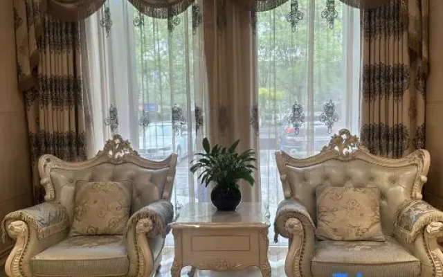 Lijia Hotel