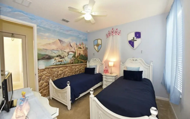 Watersong Resort Five-bedroom
