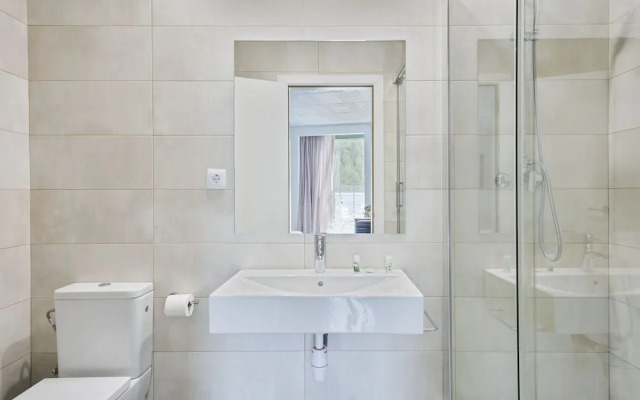 Les Begues Apartments