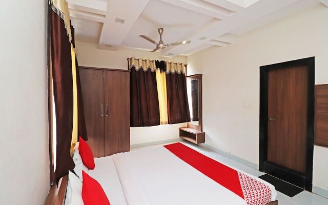 OYO 6993 Hotel Rk Residency