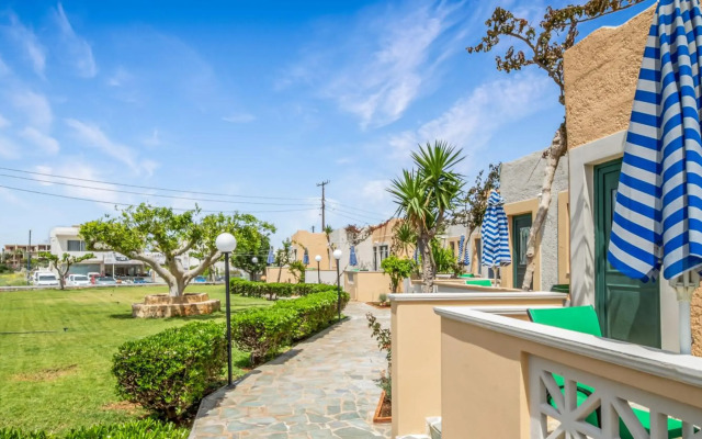Golden Bay Hotel