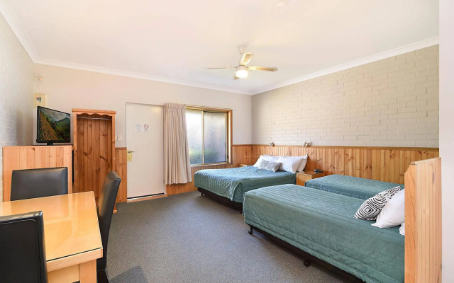 Catalina Motel Lake Macquarie