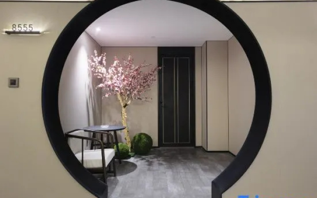 Stranger Light Residence Hotel (Shangqiu Wanda Plaza Store)