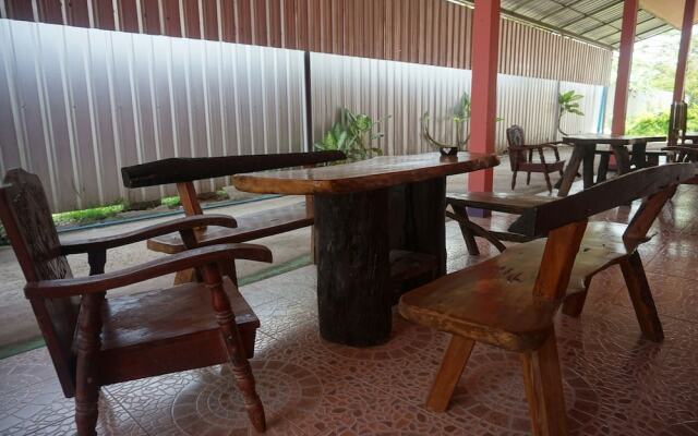 Kongtong Hotel Nong Rue