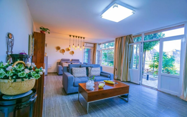 Yiyun Rural Residence Siji ChristmasTown
