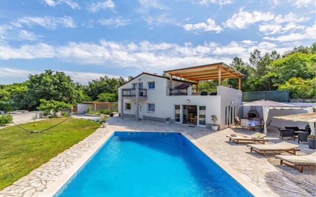 Awesome Home in Premantura With Outdoor Swimming Pool, Wifi and 3 Bedrooms