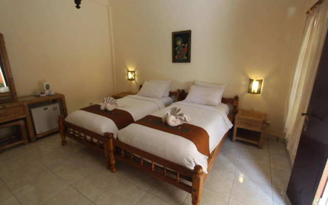 Chonos Hotel Lovina