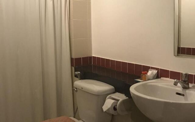 Drop Inn Bangkok