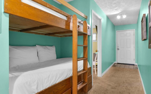 Crystal Villas A-2